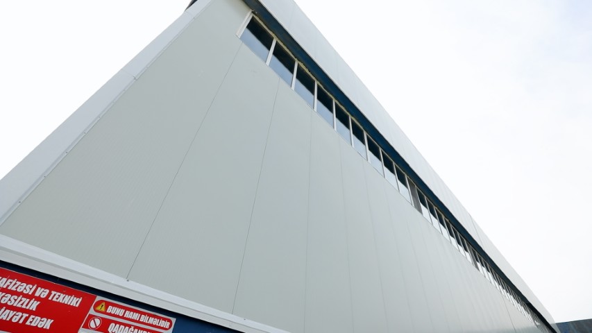 9J6A2185.00_02_04_04.Still002