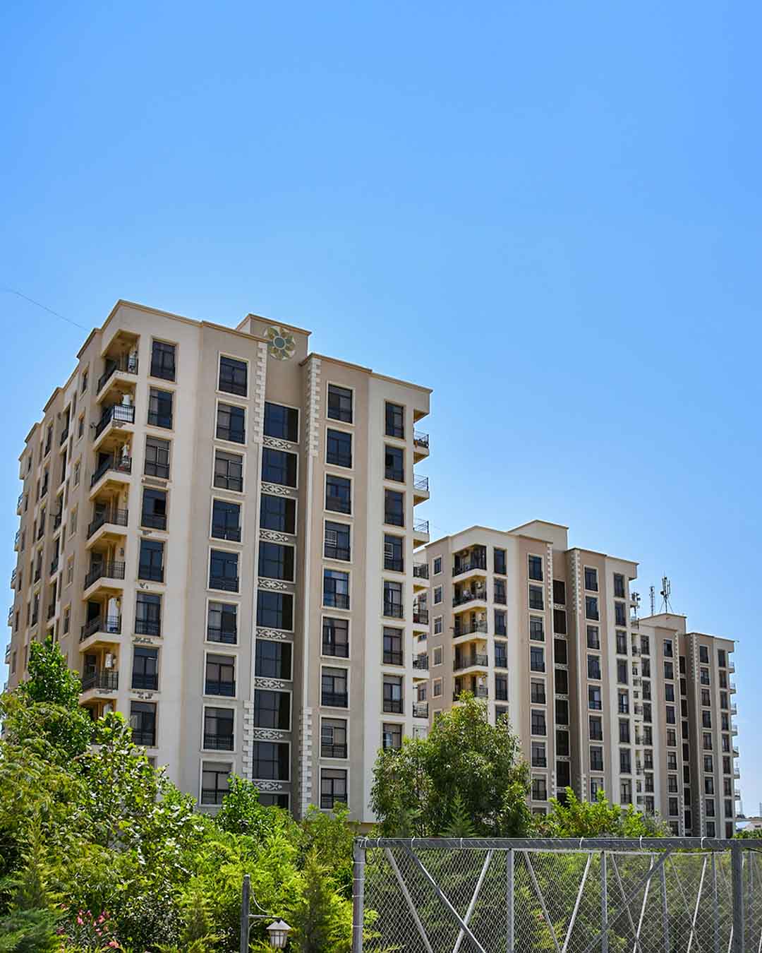 Bina və Tikinti İşləri